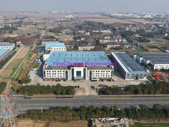 Changzhou Yingchuang Rotomolding Equipment Co,. Ltd manufacturer production line